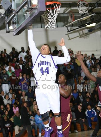 Thumbnail 1 in Mt. Vernon @ New Rochelle photogallery.