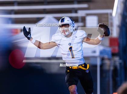 Thumbnail 3 in Orem vs. Springville (UHSAA 5A Semifinal) photogallery.