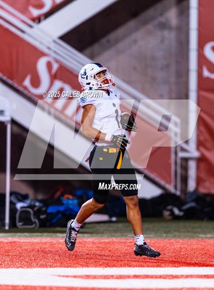 Thumbnail 3 in Orem vs. Springville (UHSAA 5A Semifinal) photogallery.