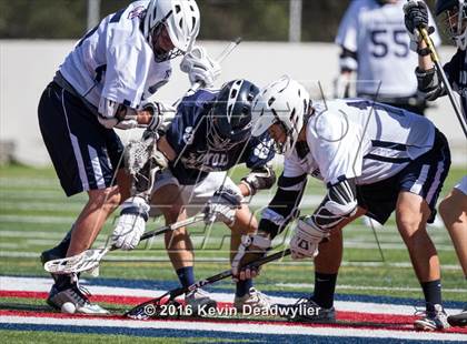 Thumbnail 2 in Loyola @ Viewpoint photogallery.
