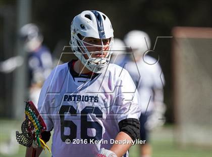 Thumbnail 1 in Loyola @ Viewpoint photogallery.