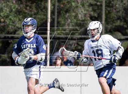 Thumbnail 1 in Loyola @ Viewpoint photogallery.