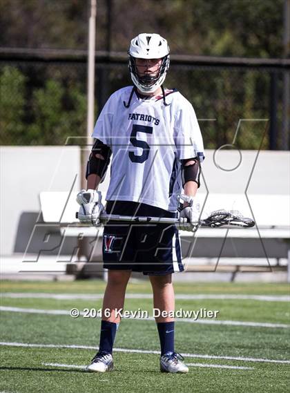 Thumbnail 1 in Loyola @ Viewpoint photogallery.