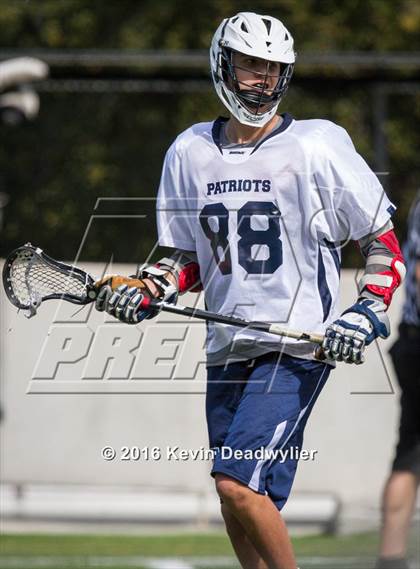 Thumbnail 1 in Loyola @ Viewpoint photogallery.
