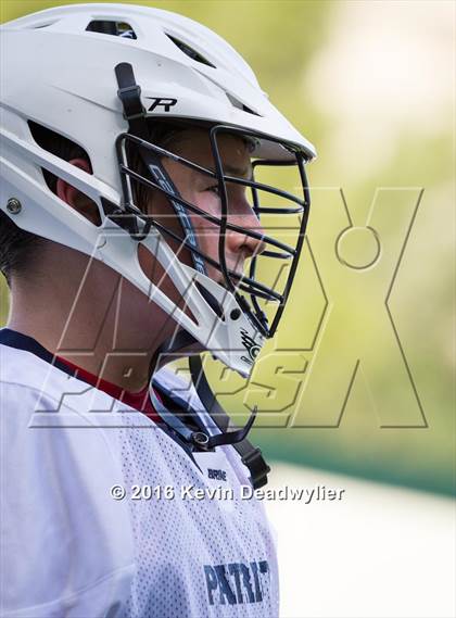 Thumbnail 3 in Loyola @ Viewpoint photogallery.