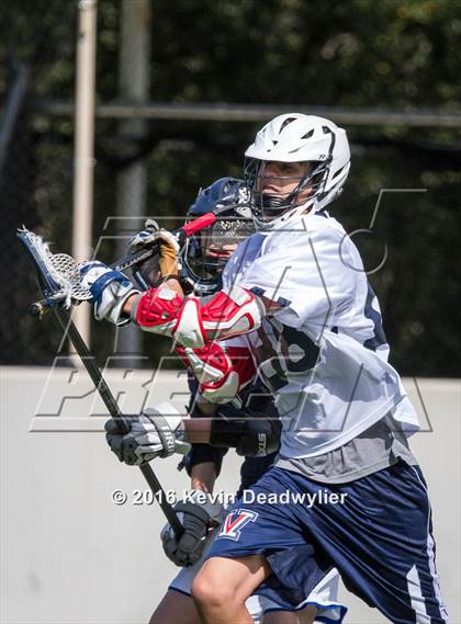Thumbnail 3 in Loyola @ Viewpoint photogallery.