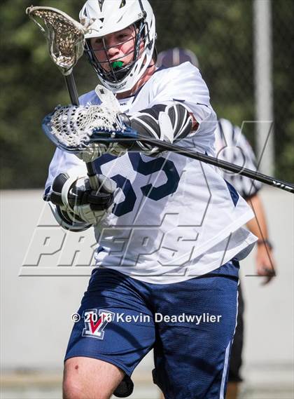 Thumbnail 1 in Loyola @ Viewpoint photogallery.