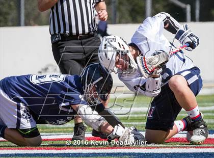 Thumbnail 3 in Loyola @ Viewpoint photogallery.