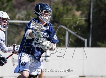 Thumbnail 1 in Loyola @ Viewpoint photogallery.
