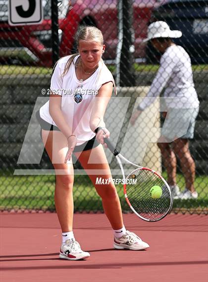 Thumbnail 2 in Charlotte Catholic @ Ballantyne Ridge photogallery.