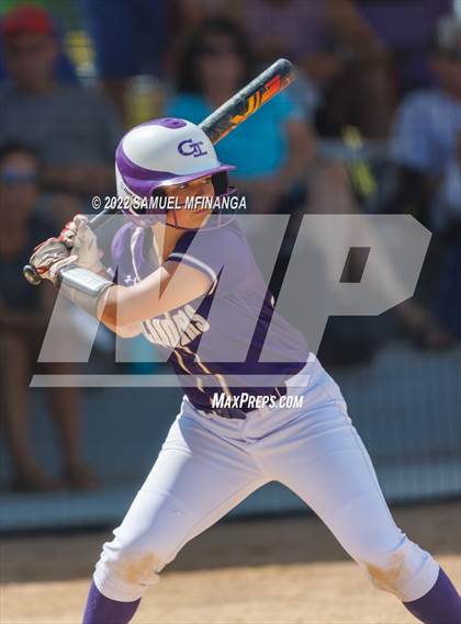 Thumbnail 2 in Elkhorn South vs. Grand Island photogallery.