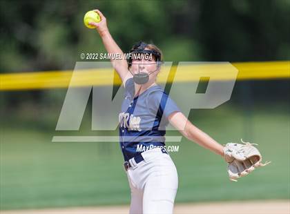 Thumbnail 3 in Elkhorn South vs. Grand Island photogallery.