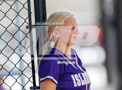 Thumbnail 1 in Elkhorn South vs. Grand Island photogallery.