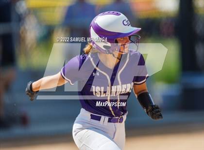 Thumbnail 1 in Elkhorn South vs. Grand Island photogallery.