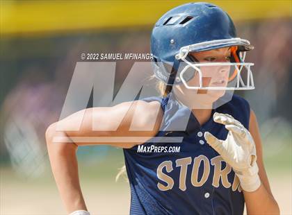 Thumbnail 3 in Elkhorn South vs. Grand Island photogallery.