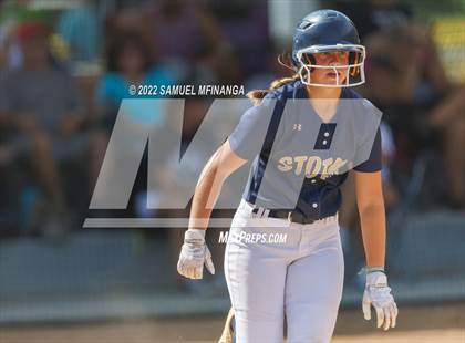 Thumbnail 3 in Elkhorn South vs. Grand Island photogallery.