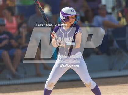 Thumbnail 2 in Elkhorn South vs. Grand Island photogallery.