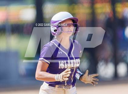 Thumbnail 2 in Elkhorn South vs. Grand Island photogallery.