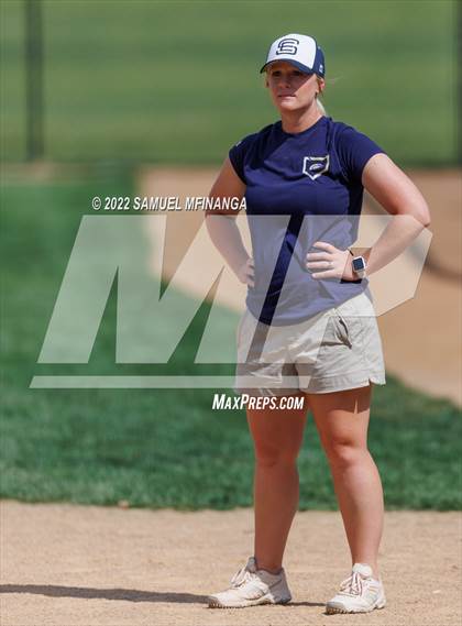 Thumbnail 1 in Elkhorn South vs. Grand Island photogallery.