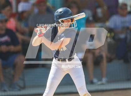 Thumbnail 3 in Elkhorn South vs. Grand Island photogallery.