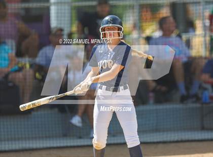 Thumbnail 3 in Elkhorn South vs. Grand Island photogallery.