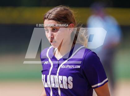 Thumbnail 3 in Elkhorn South vs. Grand Island photogallery.