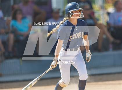 Thumbnail 2 in Elkhorn South vs. Grand Island photogallery.