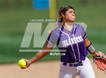 Thumbnail 2 in Elkhorn South vs. Grand Island photogallery.