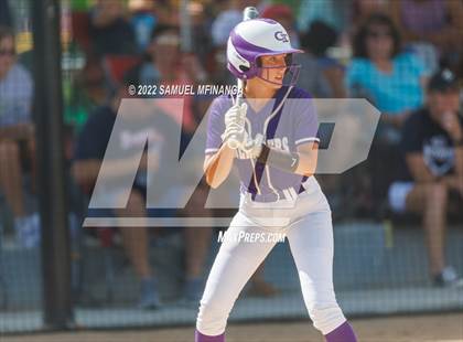 Thumbnail 2 in Elkhorn South vs. Grand Island photogallery.