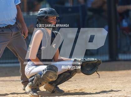 Thumbnail 3 in Elkhorn South vs. Grand Island photogallery.