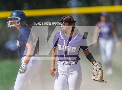Thumbnail 3 in Elkhorn South vs. Grand Island photogallery.