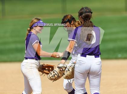 Thumbnail 3 in Elkhorn South vs. Grand Island photogallery.