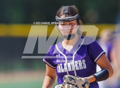 Thumbnail 2 in Elkhorn South vs. Grand Island photogallery.