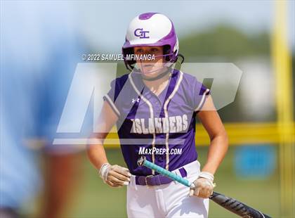 Thumbnail 1 in Elkhorn South vs. Grand Island photogallery.