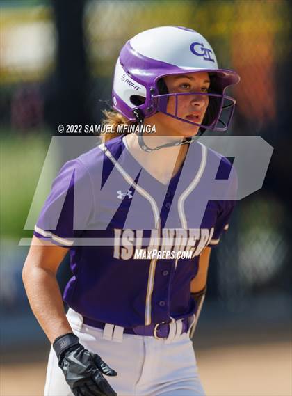 Thumbnail 2 in Elkhorn South vs. Grand Island photogallery.