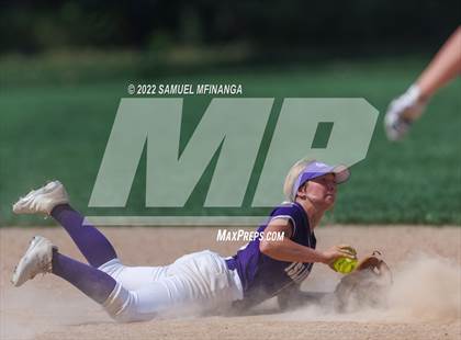 Thumbnail 1 in Elkhorn South vs. Grand Island photogallery.