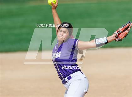 Thumbnail 1 in Elkhorn South vs. Grand Island photogallery.
