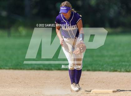 Thumbnail 3 in Elkhorn South vs. Grand Island photogallery.