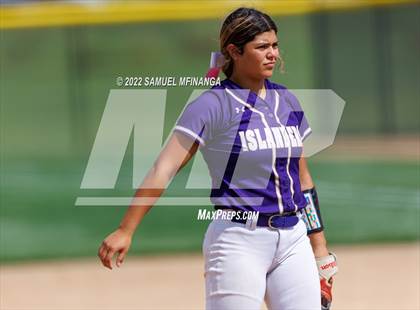 Thumbnail 1 in Elkhorn South vs. Grand Island photogallery.