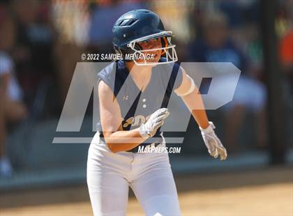 Thumbnail 3 in Elkhorn South vs. Grand Island photogallery.