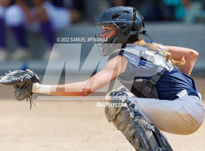 Thumbnail 2 in Elkhorn South vs. Grand Island photogallery.