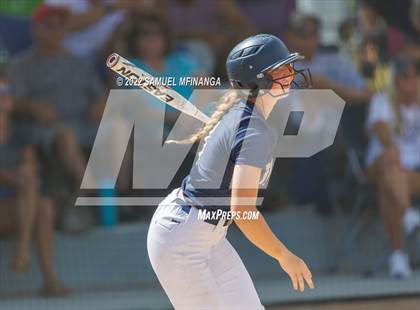 Thumbnail 1 in Elkhorn South vs. Grand Island photogallery.