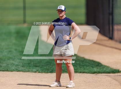 Thumbnail 3 in Elkhorn South vs. Grand Island photogallery.