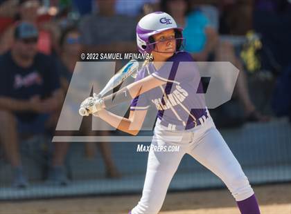 Thumbnail 1 in Elkhorn South vs. Grand Island photogallery.