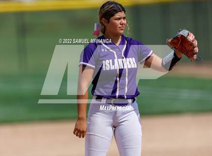 Thumbnail 1 in Elkhorn South vs. Grand Island photogallery.