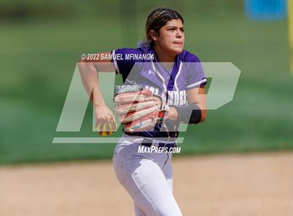 Thumbnail 2 in Elkhorn South vs. Grand Island photogallery.