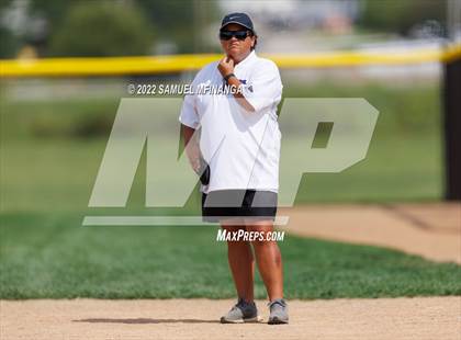 Thumbnail 2 in Elkhorn South vs. Grand Island photogallery.