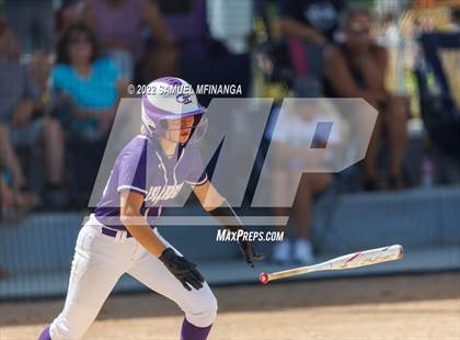 Thumbnail 3 in Elkhorn South vs. Grand Island photogallery.