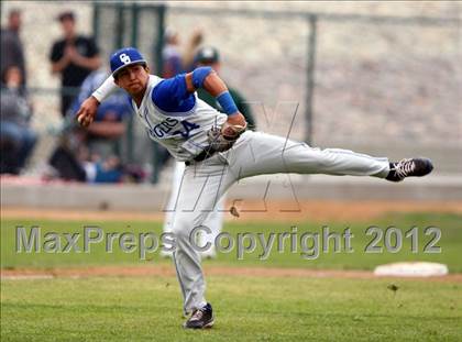 Thumbnail 1 in Charter Oak @ South Hills photogallery.