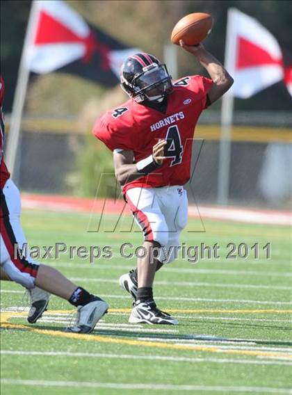 Thumbnail 1 in Loudoun Valley @ Herndon photogallery.